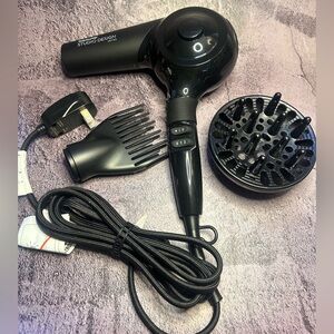 NEW! BabylissPRO Studio Design Series Sensor Dryer